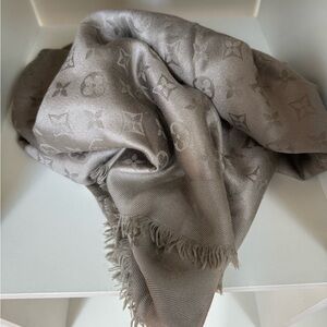 Louis Vuitton Monogram Shawl / Scarf Taupe Beige